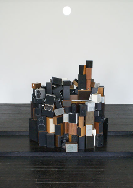 An earlier, rejected speaker arrangement